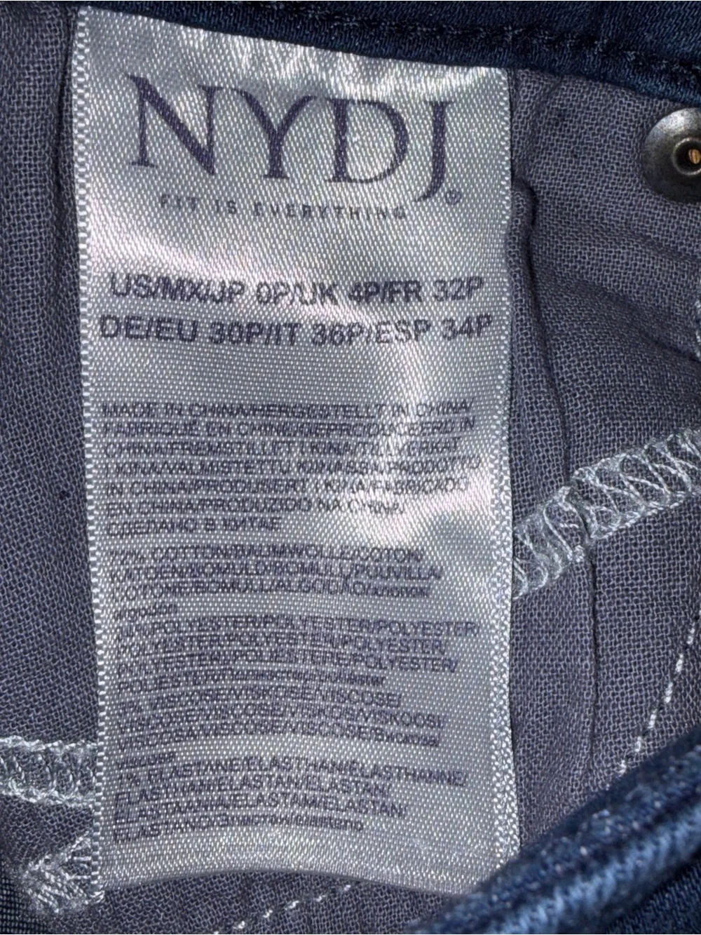 NYDJ Women's Dark Indigo Marilyn Straight Jeans size 0 petite